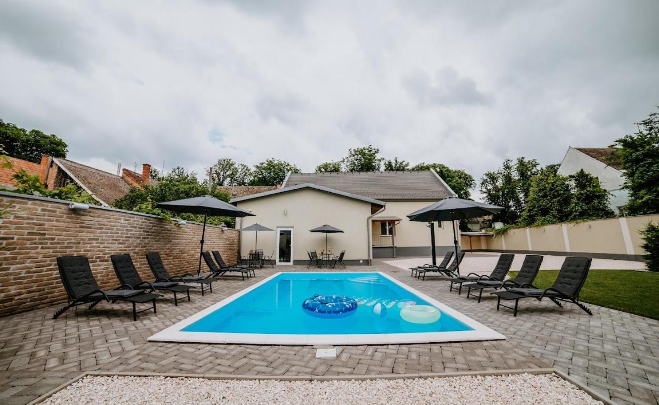 Ella Sun Apartman Mako Exterior photo